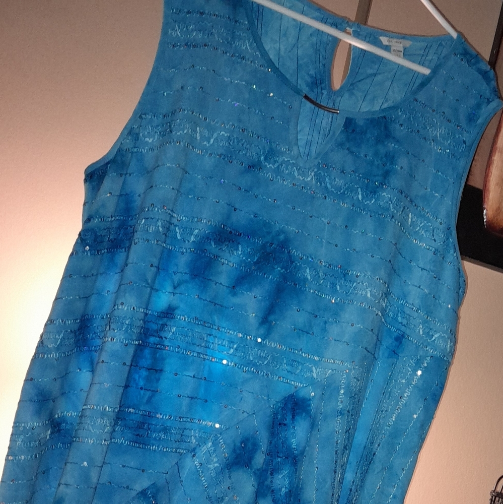 WOMENS PLUS SIZE 3X 👚 SLEEVELESS BLUE BLOUSE CLASP IN FRONT CLASSY LOOK SEQUINS